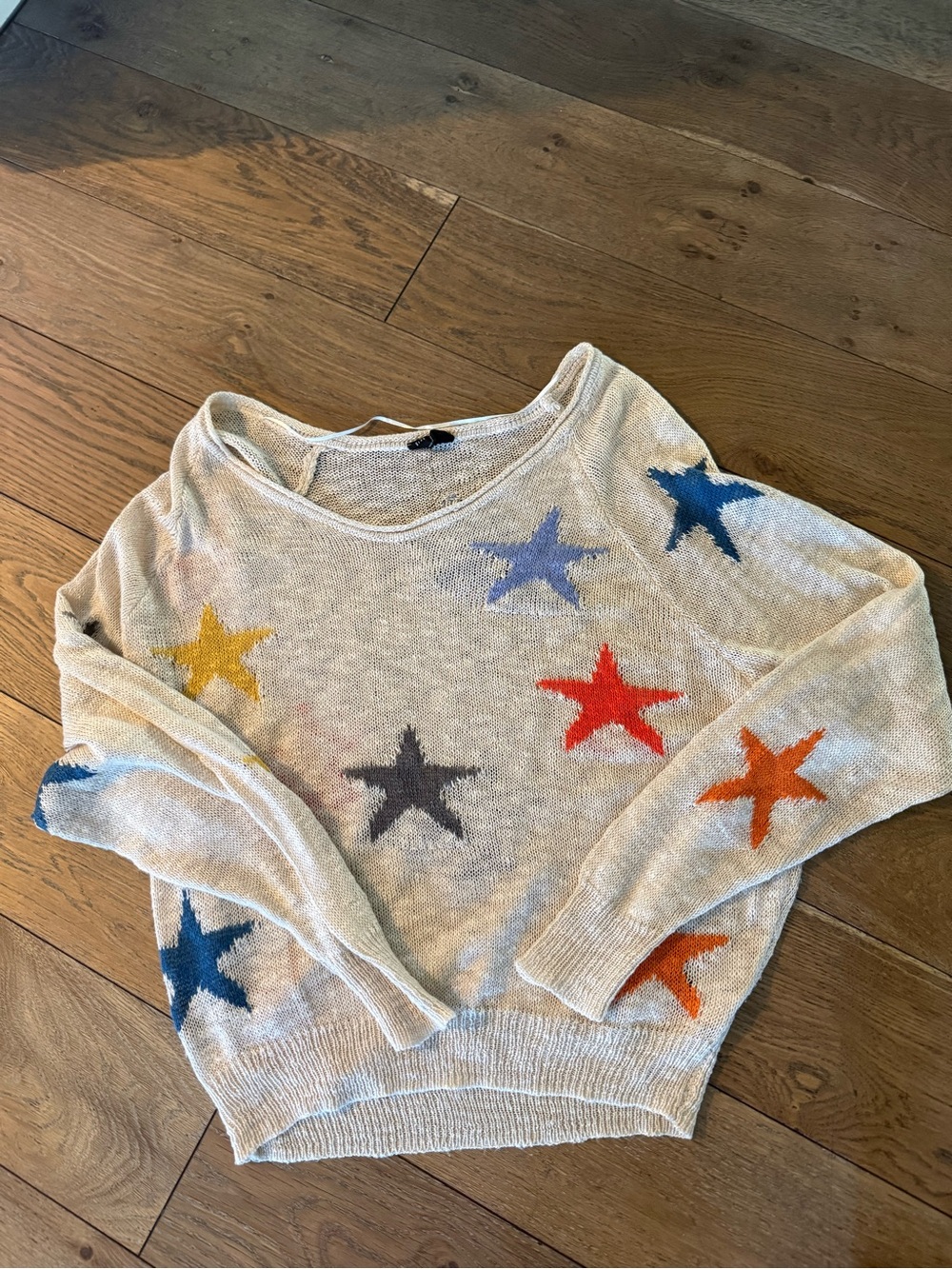 Cream Scoop-Neck Women’s Sweater with Multicolor Stars